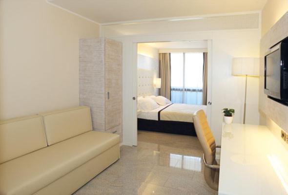 Hotel San Carlo Lignano Sabbiadoro Luaran gambar